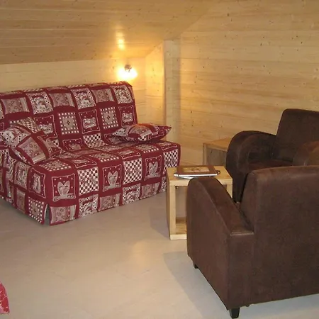 Chambres Et Table D'hotes Le Chalet Du Seu Bed & Breakfast Le Ménil