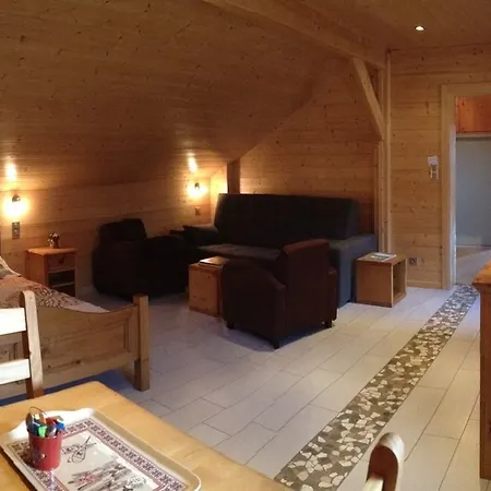 Bed & Breakfast Chambres Et Table D'hotes Le Chalet Du Seu Le Ménil