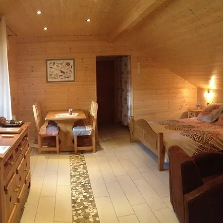 Chambres Et Table D'hotes Le Chalet Du Seu 3* Le Ménil